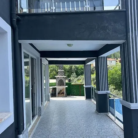 Diemen Uzumlu